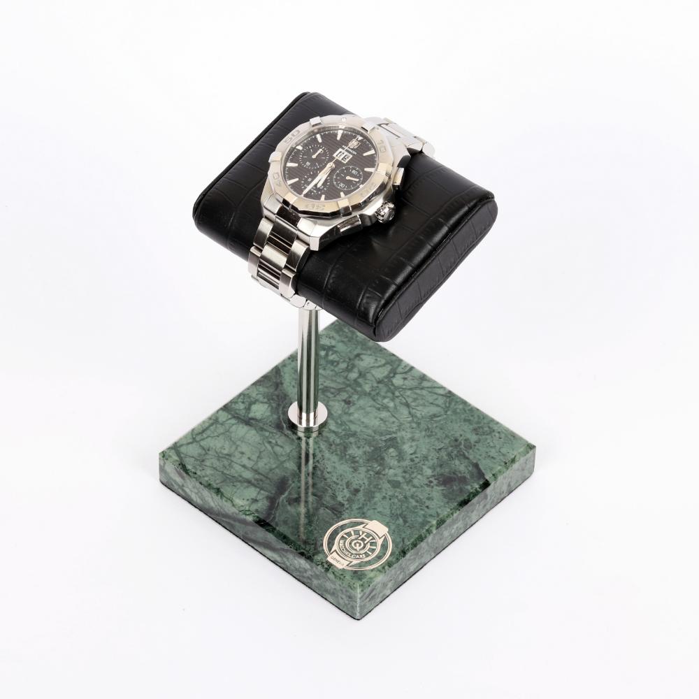 Lavish Chrono Display Opulent Emerald