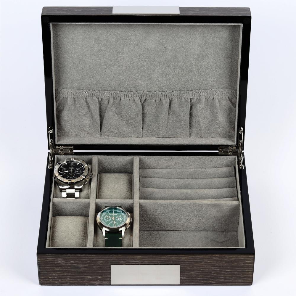 Walnut Case 4 Watch Slots & Jewelry Chamber